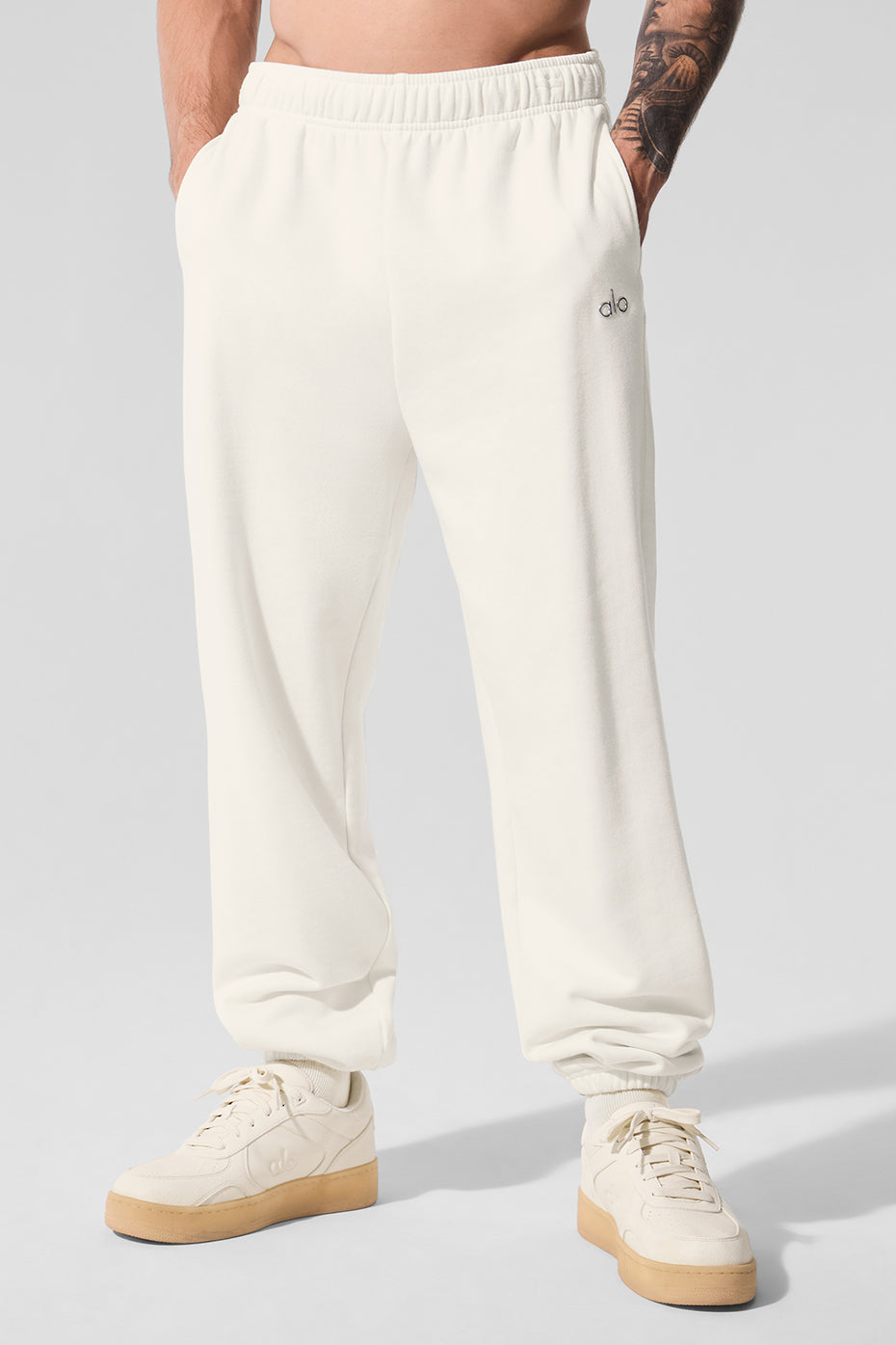 Accolade Sweatpant - Ivory — photo 1