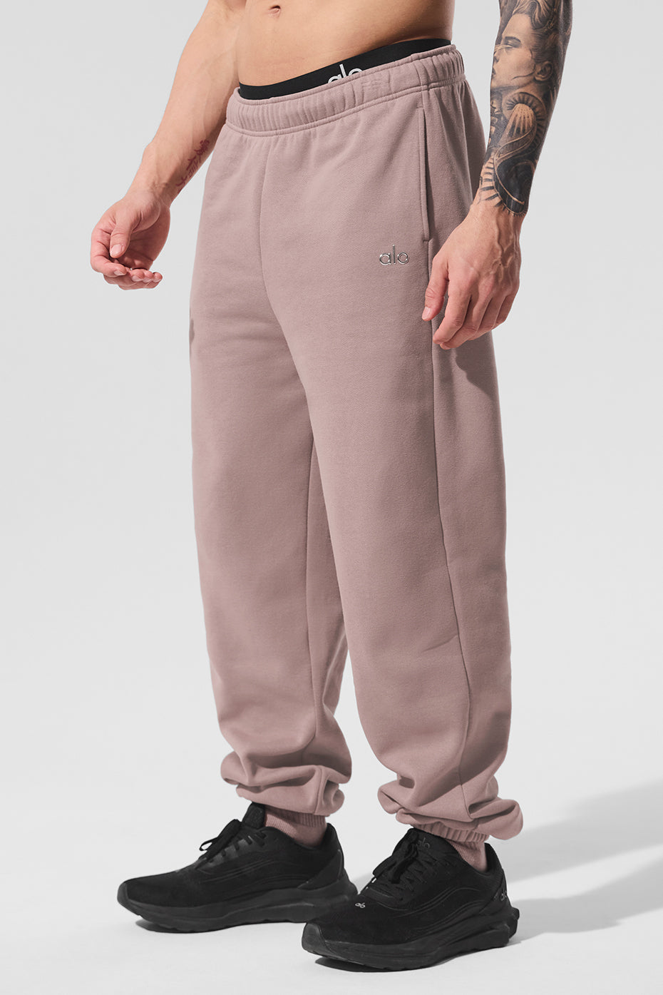 Accolade Sweatpant - Taupe — photo 1