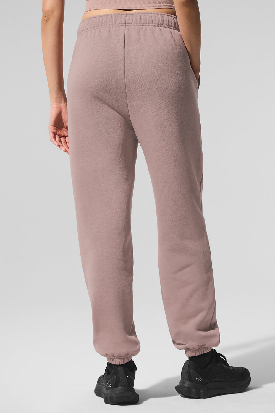 Accolade Sweatpant - Taupe — photo 3