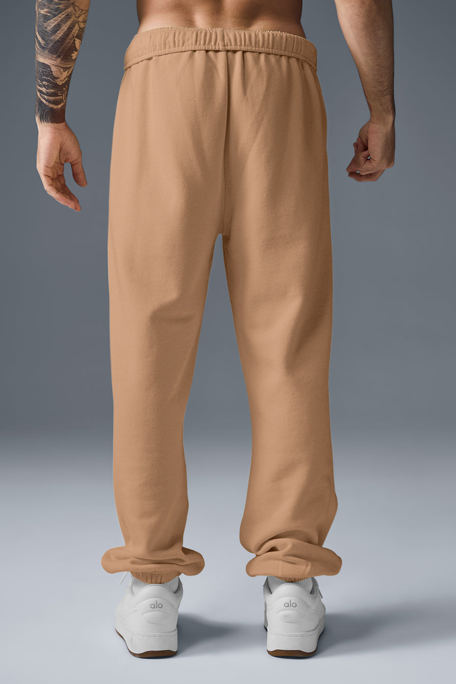 Accolade Sweatpant - Toasted Almond — photo 2