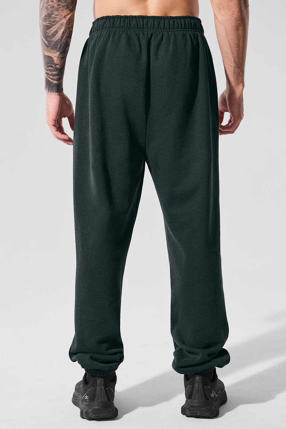 Accolade Sweatpant - Charcoal Green — photo 3