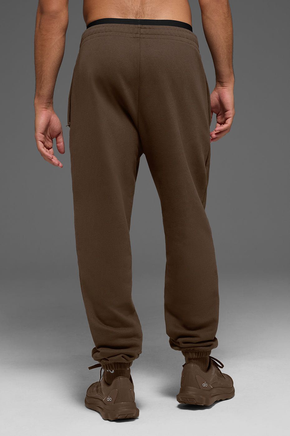 Cuffed Renown Heavy Weight Sweatpant - Espresso — photo 3