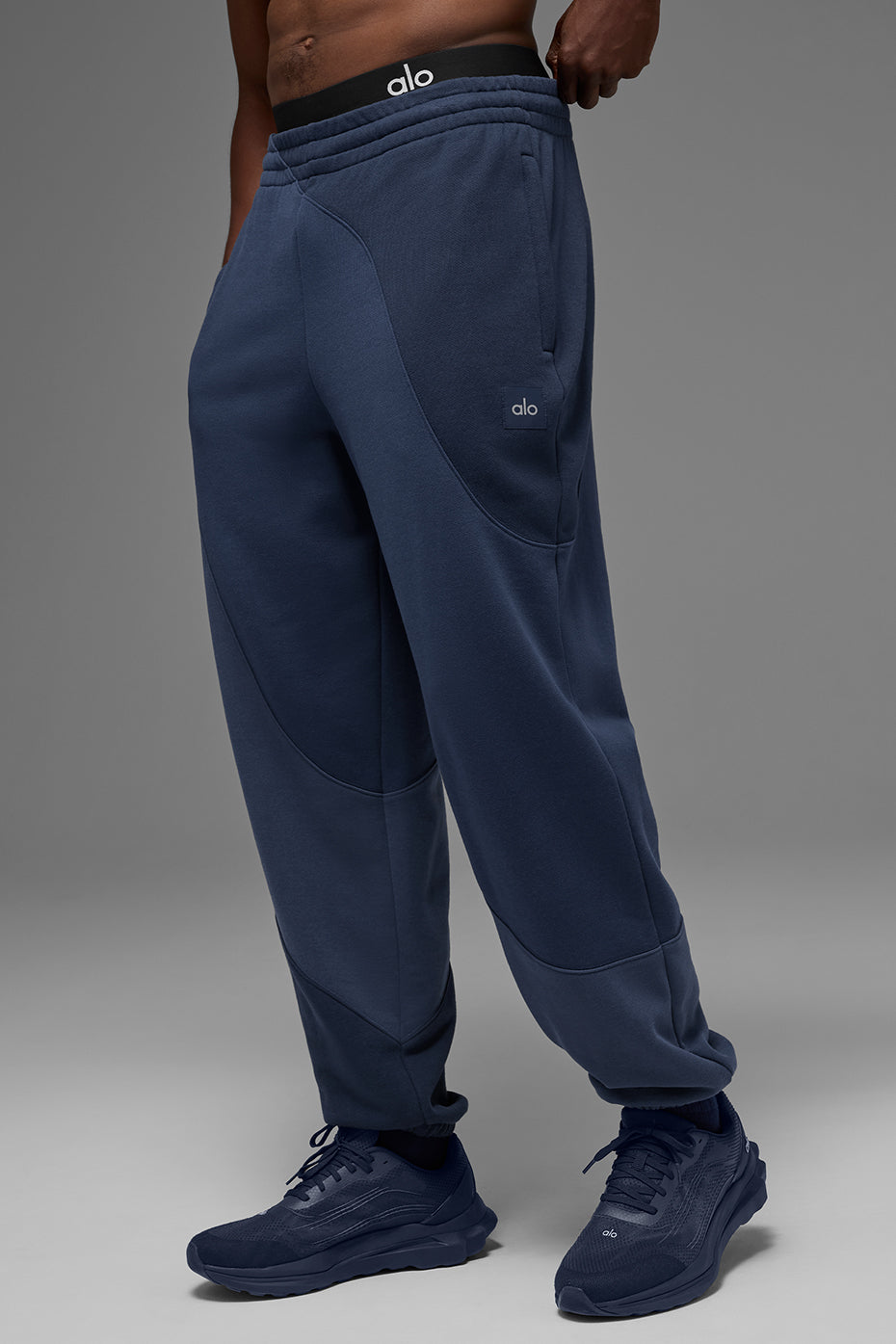 Make Waves Sweatpant - Navy Tonal — photo 5