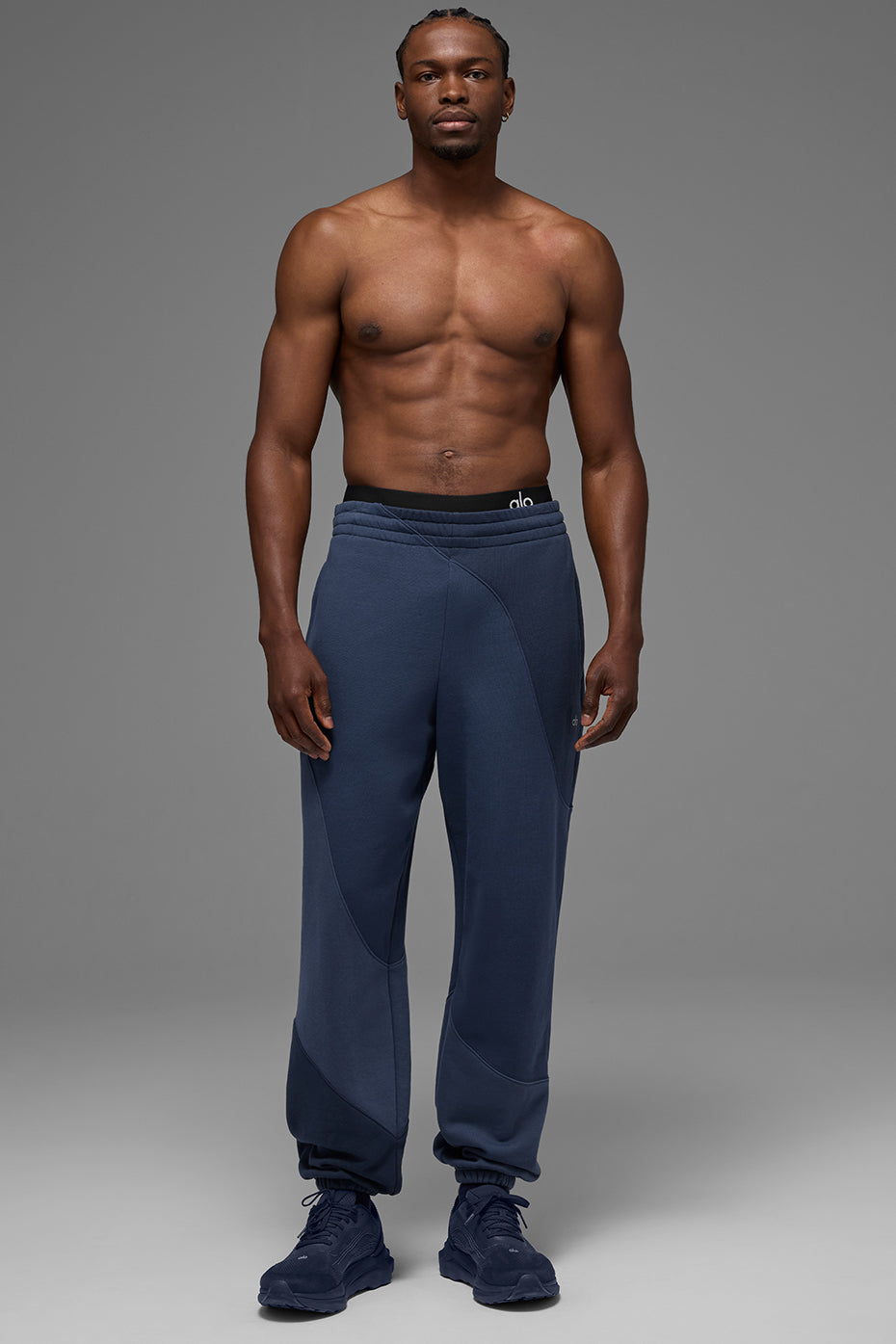 Make Waves Sweatpant - Navy Tonal — photo 4