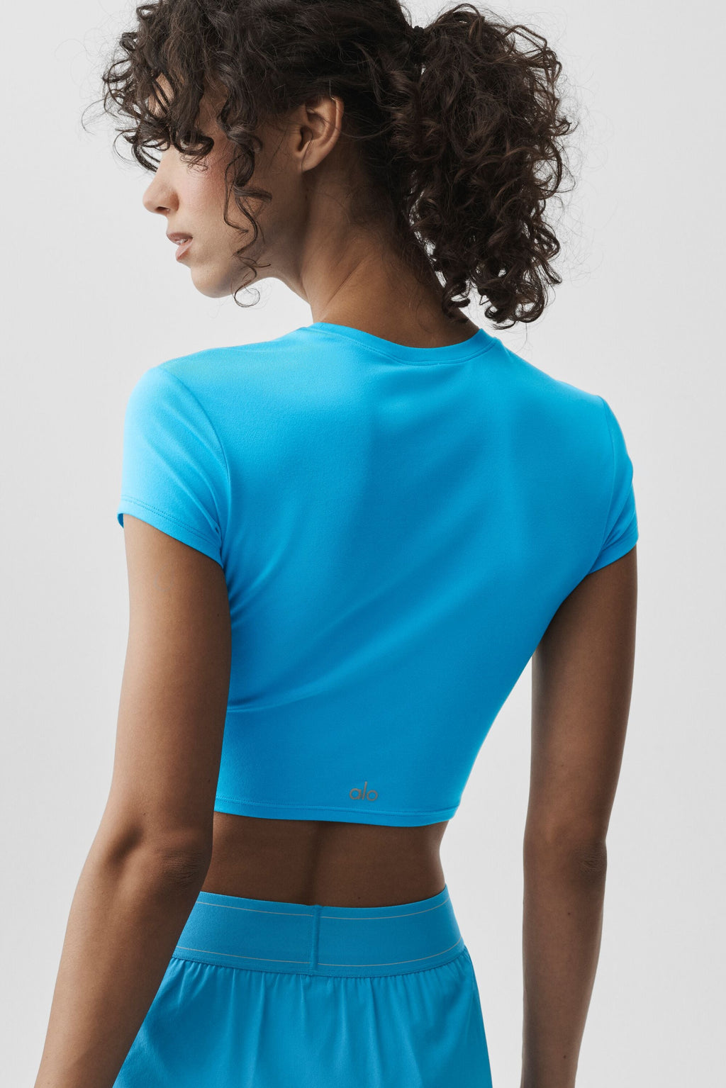 Alosoft Crop Finesse Short Sleeve - Azure Blue — photo 2