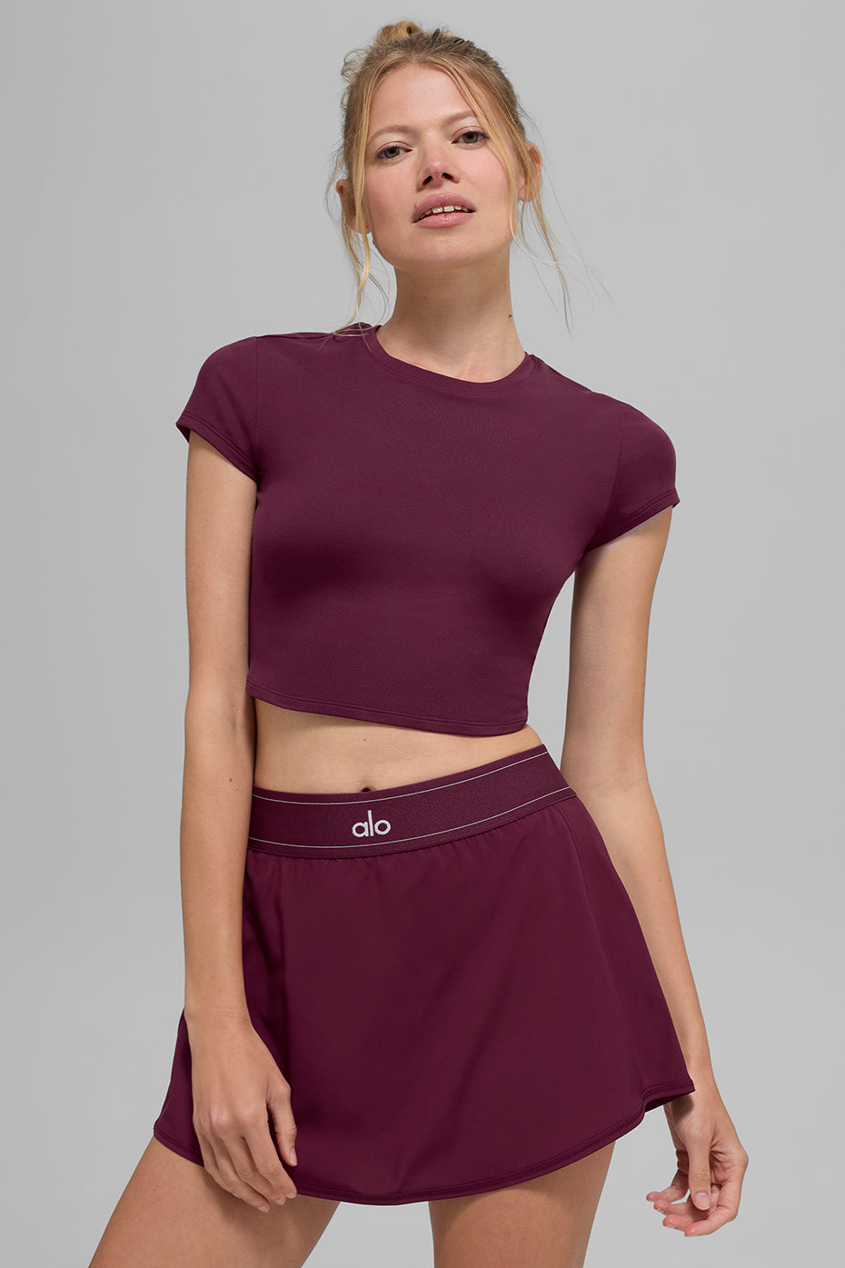 Alosoft Crop Finesse Short Sleeve - Burgundy — photo 1
