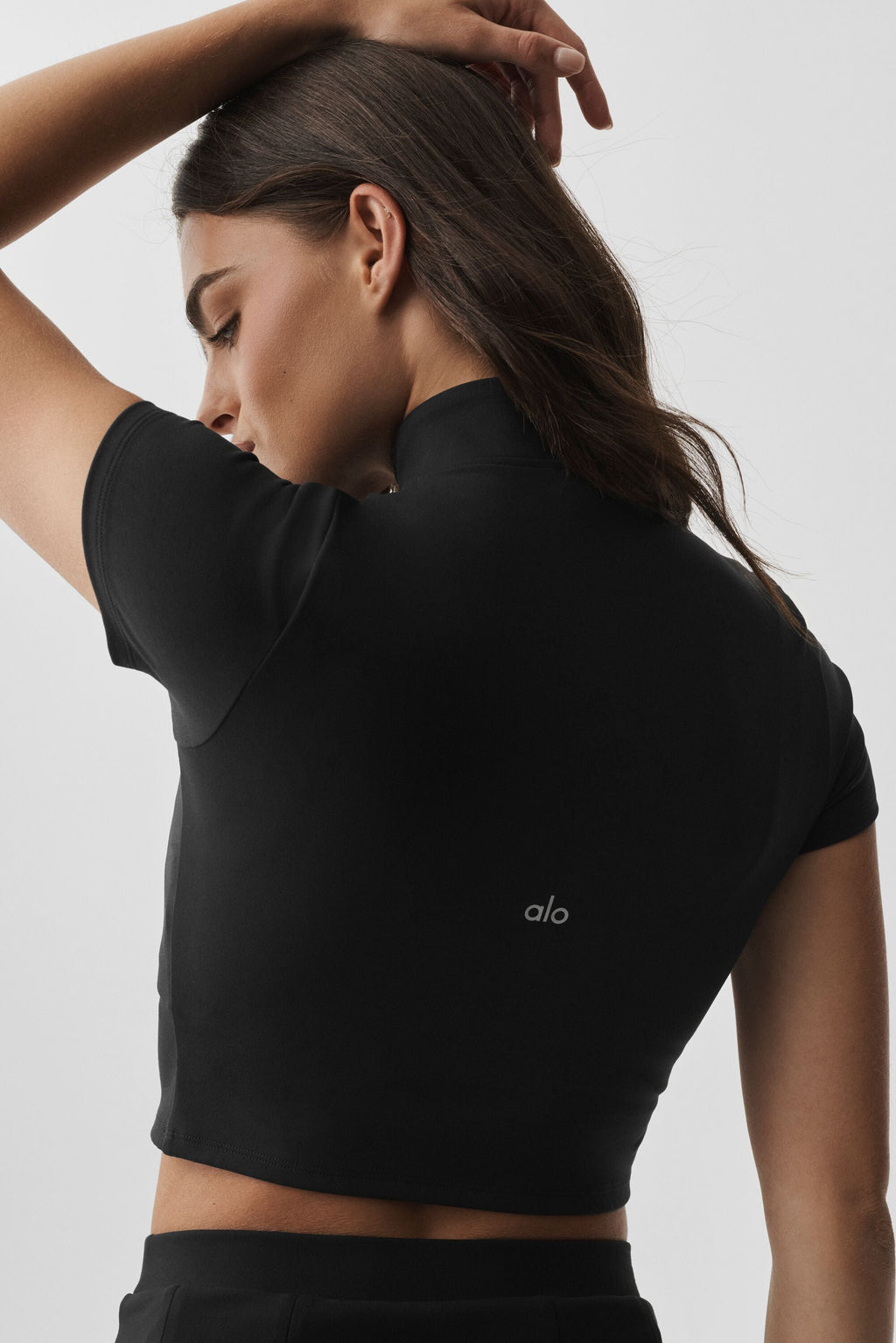 ALO Softsculpt Full Zip Short Sleeve - Black — photo 4