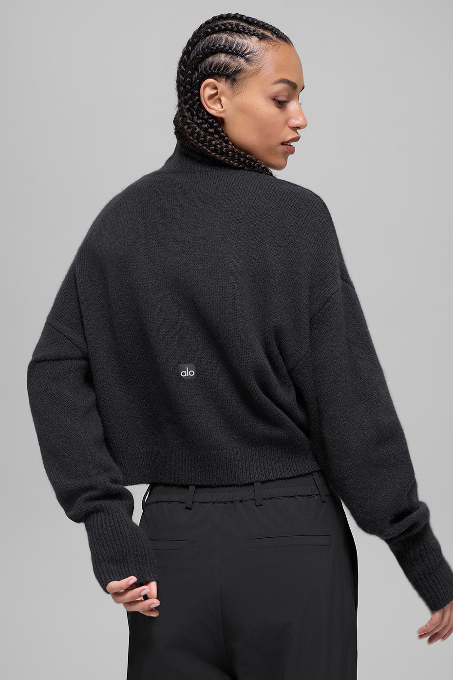 Wool Cashmere Cropped New Class Turtleneck Sweater - Black — photo 5