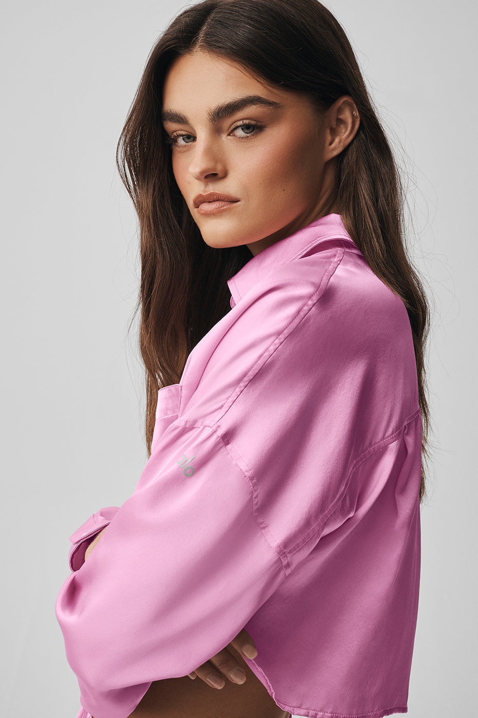 Silk Luminous Cropped Button Down Long Sleeve - Candy Heart Pink — photo 4