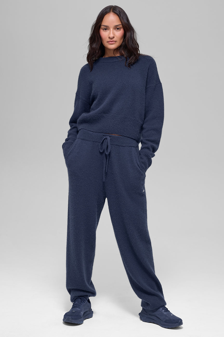 Wool Cashmere Cropped New Class Crewneck Sweater - Navy — photo 4