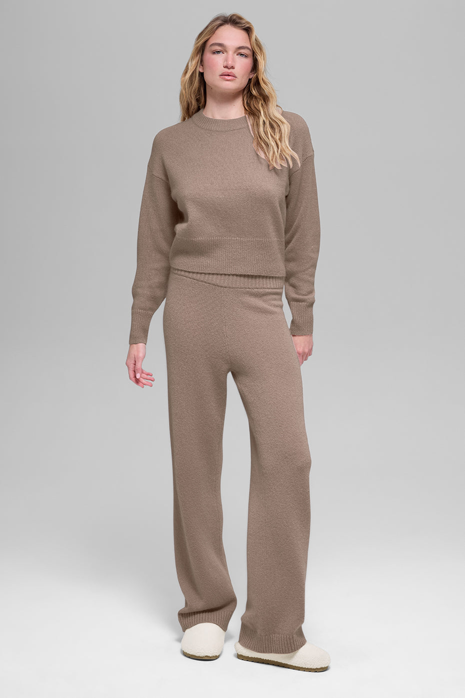 Wool Cashmere Cropped New Class Crewneck Sweater - Chai Latte — photo 4