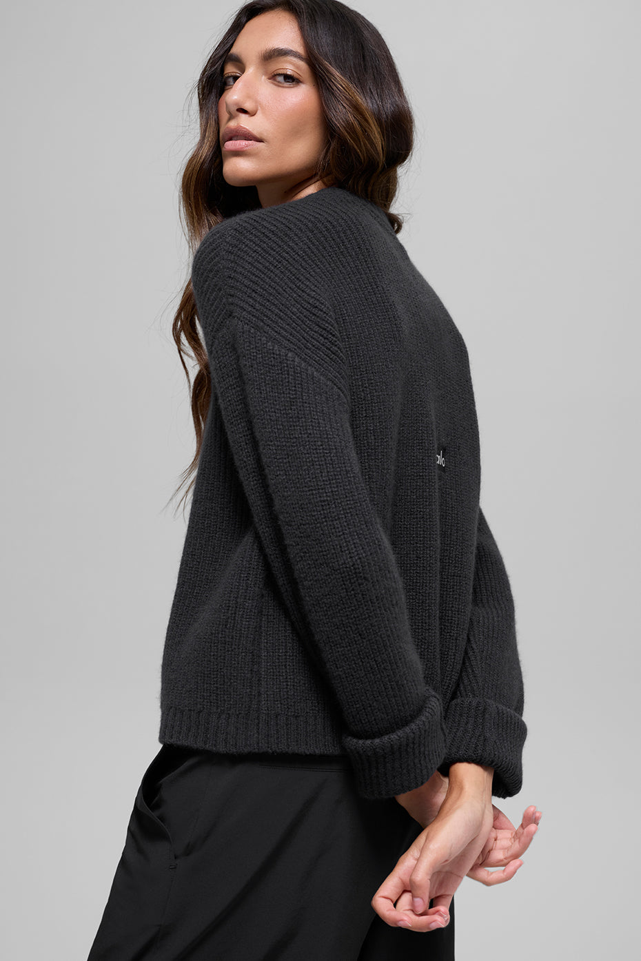 Wool Cashmere Ribbed Noble Crewneck Sweater - Black — photo 4