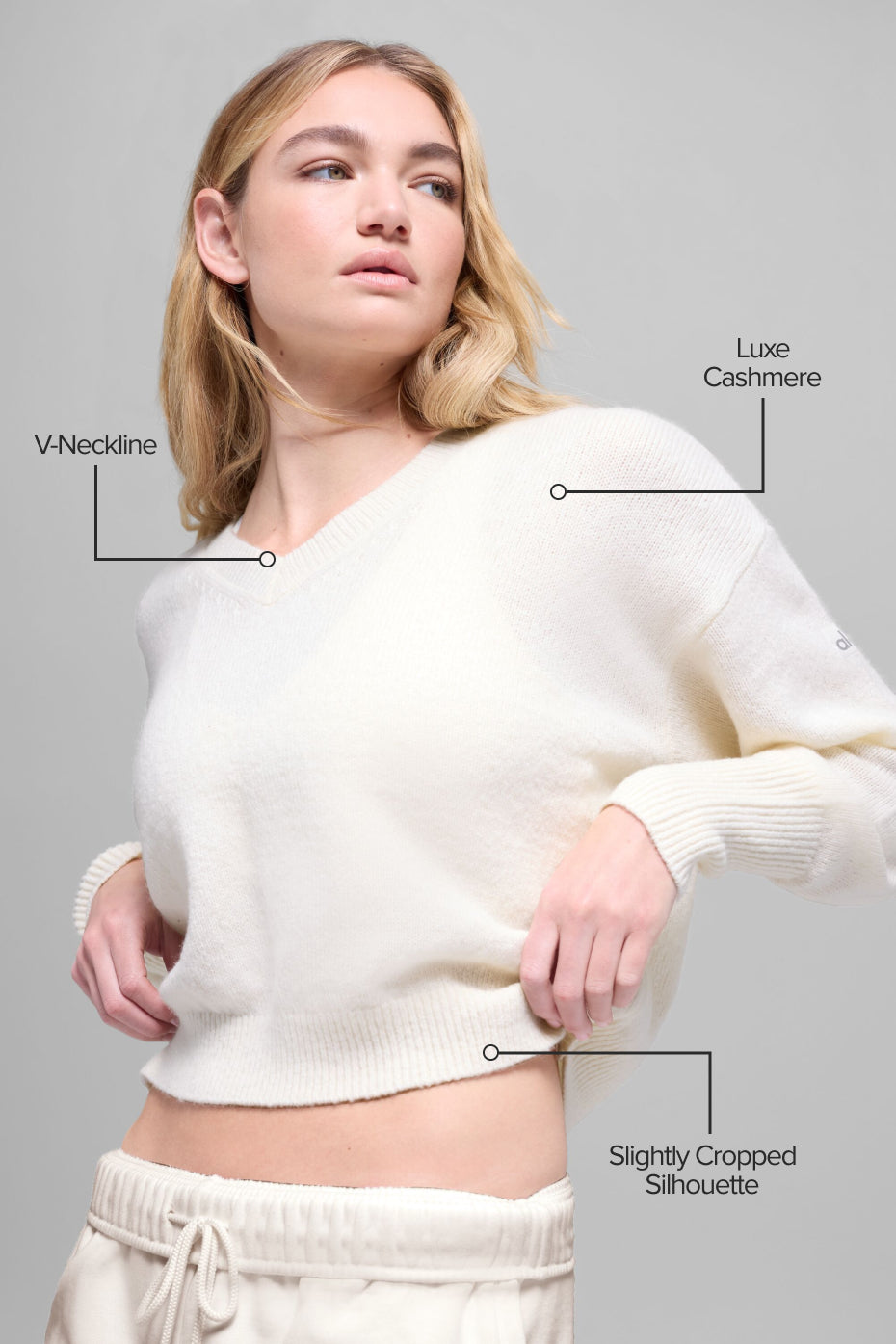 Wool Cashmere Cropped New Class V-Neck Sweater - Ivory — photo 2