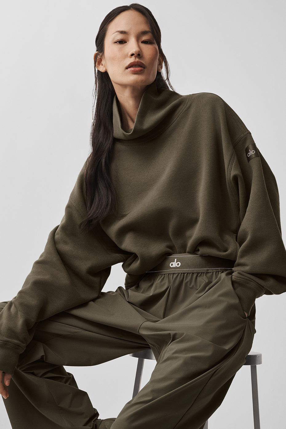 Hazy Mock Neck Pullover - Olive Tree — photo 1