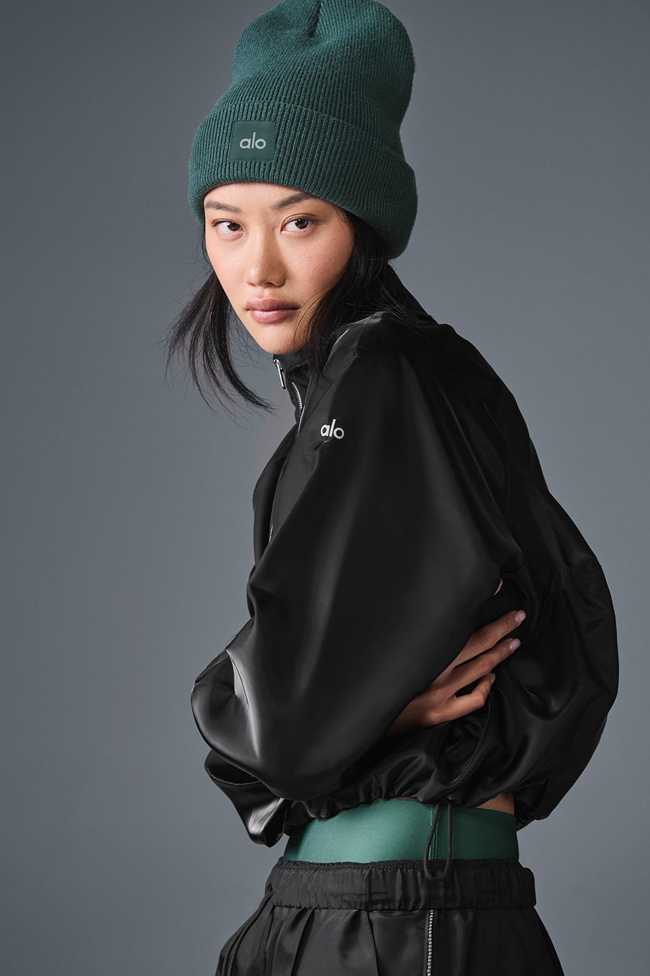 Cropped Afterglow Pullover - Black — photo 4