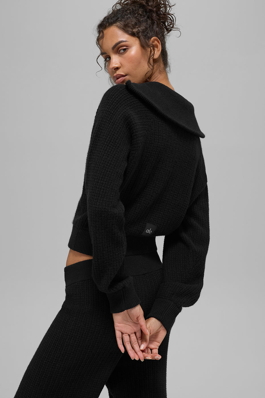Cashmere Plush Waffle 1/4 Zip Pullover - Black — photo 5