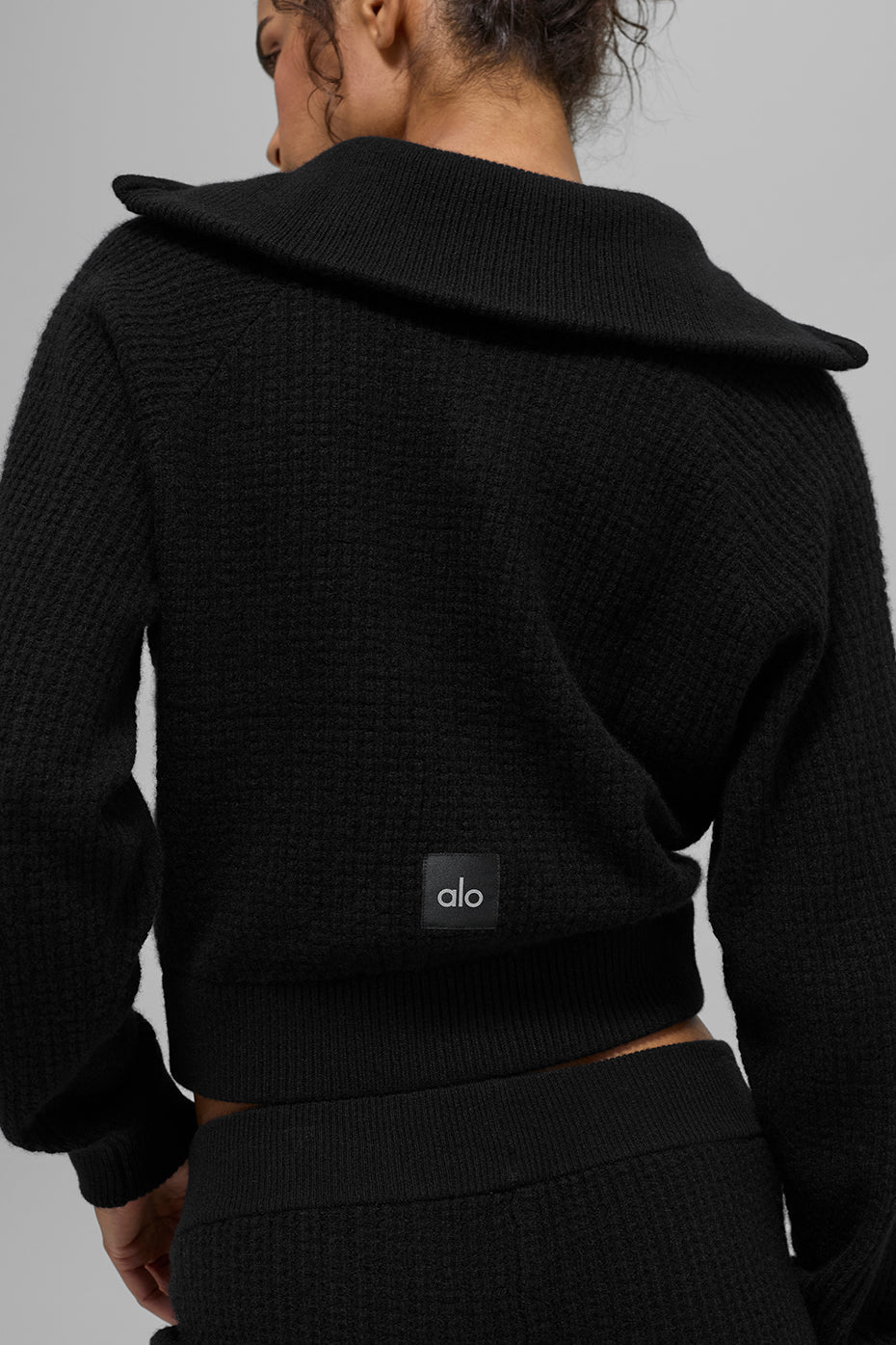 Cashmere Plush Waffle 1/4 Zip Pullover - Black — photo 3