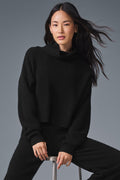 Cashmere Plush Waffle Turtleneck Pullover - Black — photo 1