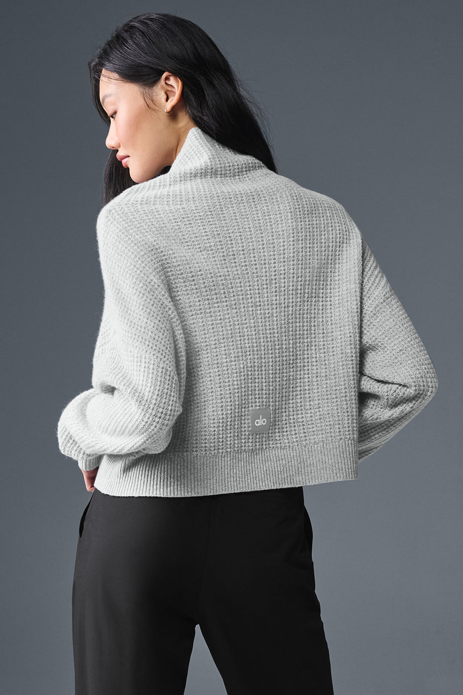 Cashmere Plush Waffle Turtleneck Pullover - Athletic Heather Grey — photo 3