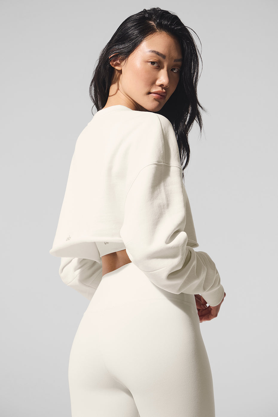 Extreme Cropped Pullover - Ivory — photo 2