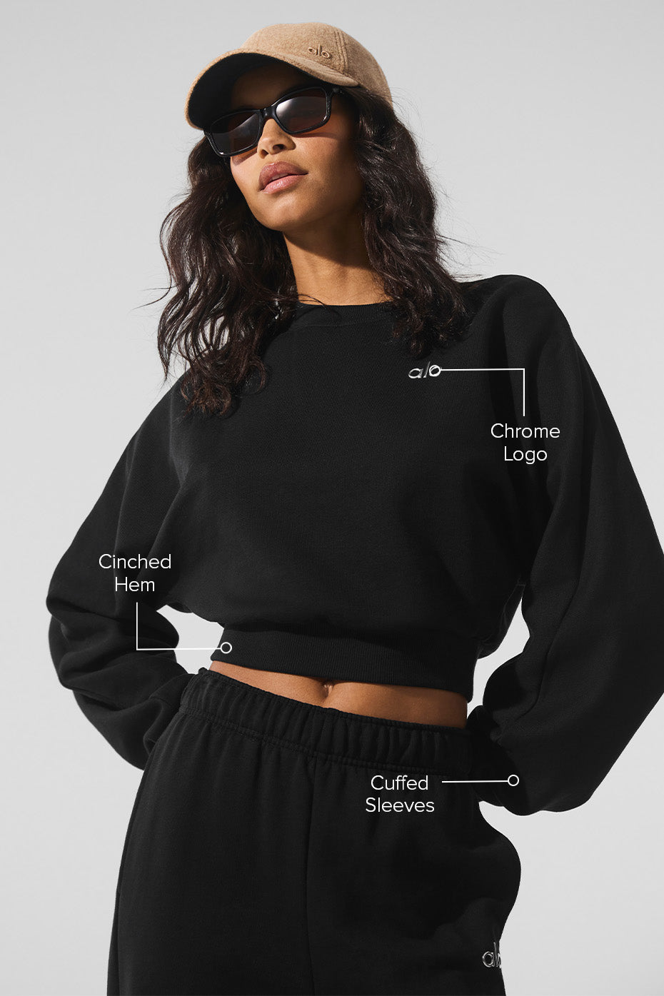 Cropped Accolade Crewneck - Black — photo 2