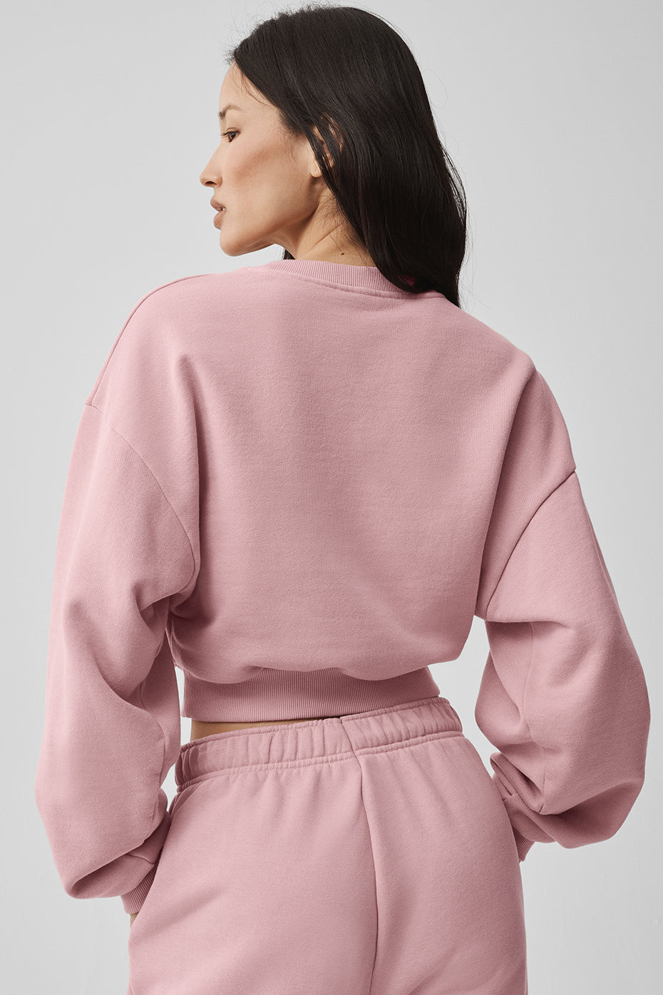 Cropped Accolade Crewneck - Vintage Pink — photo 2
