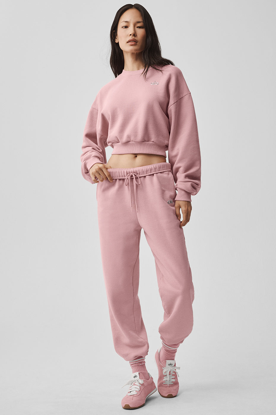 Cropped Accolade Crewneck - Vintage Pink — photo 6