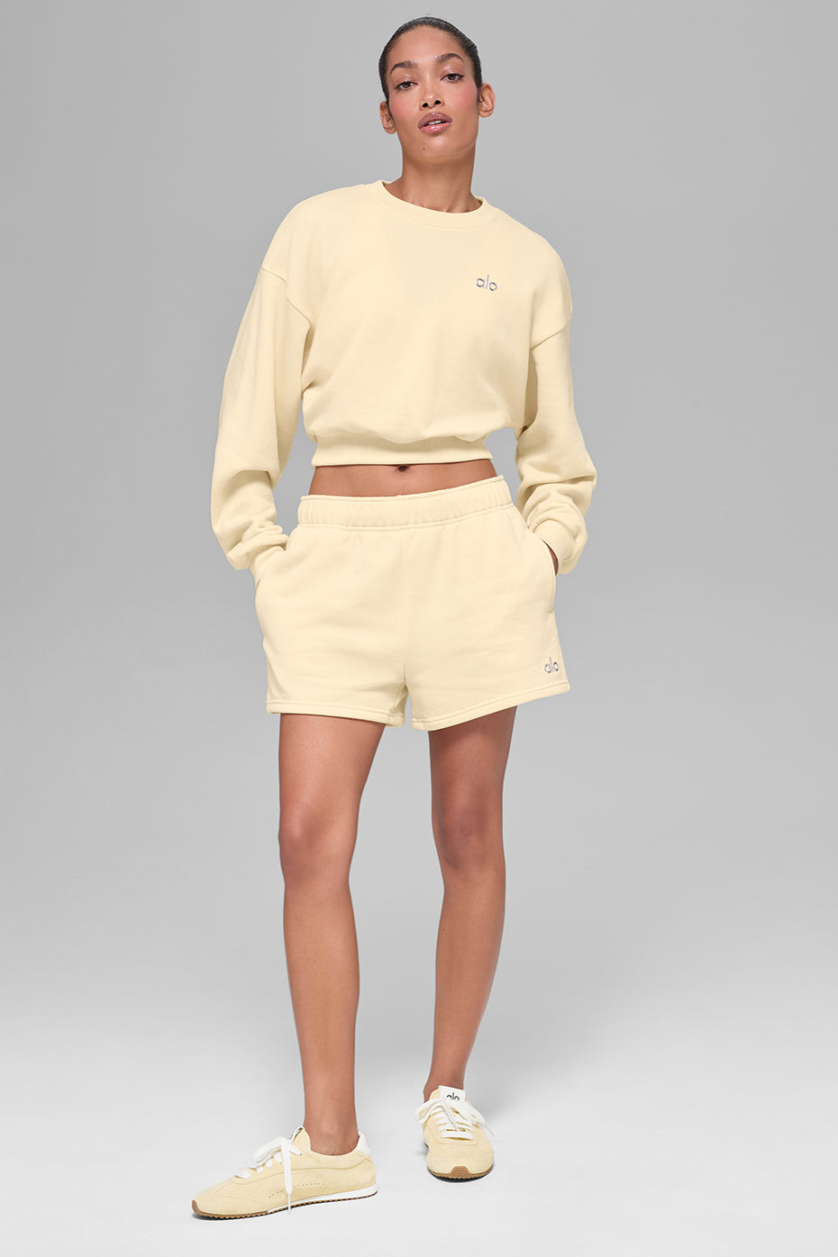 Cropped Accolade Crewneck - Candlelight Yellow — photo 6