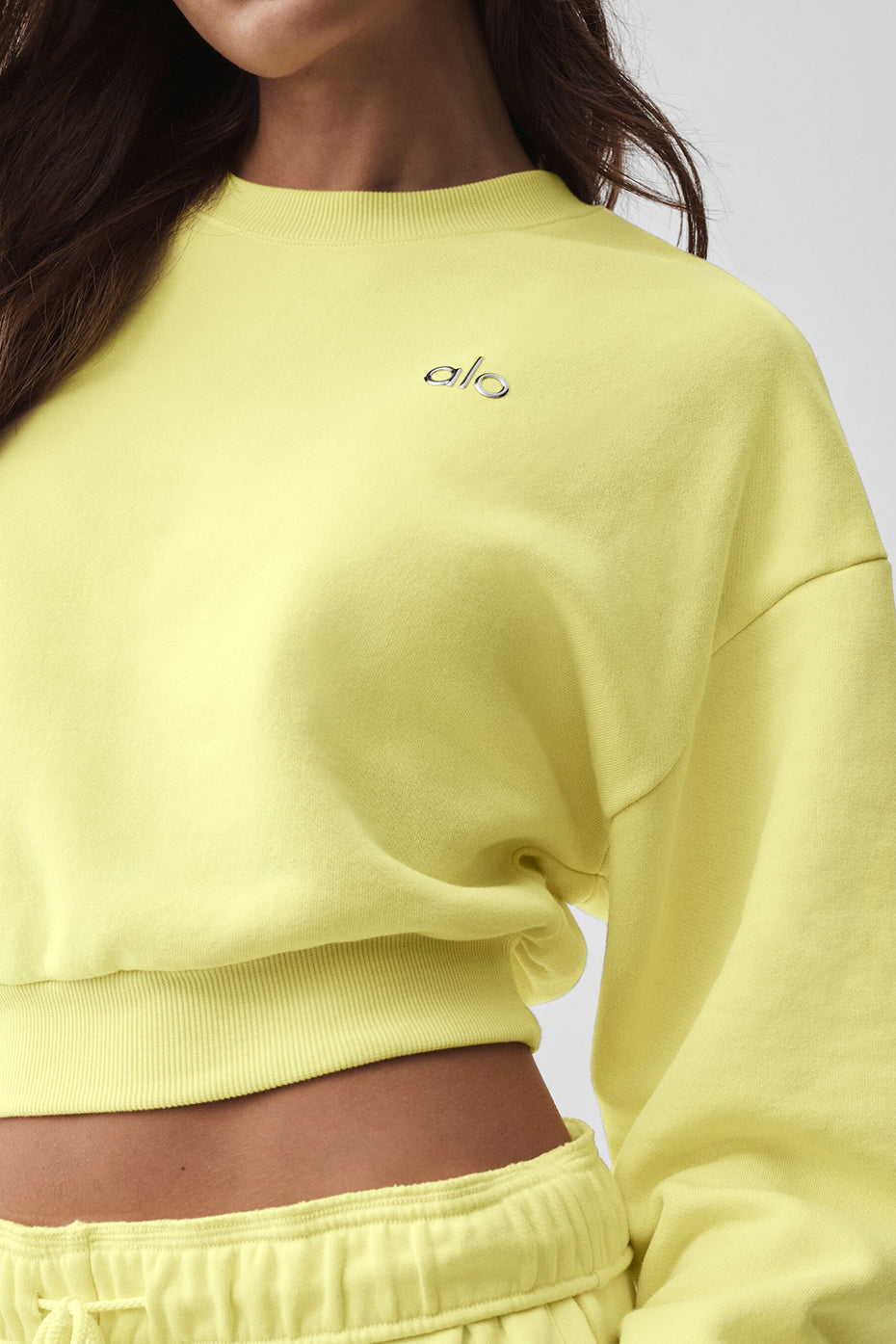 Cropped Accolade Crewneck - Sunshine — photo 4