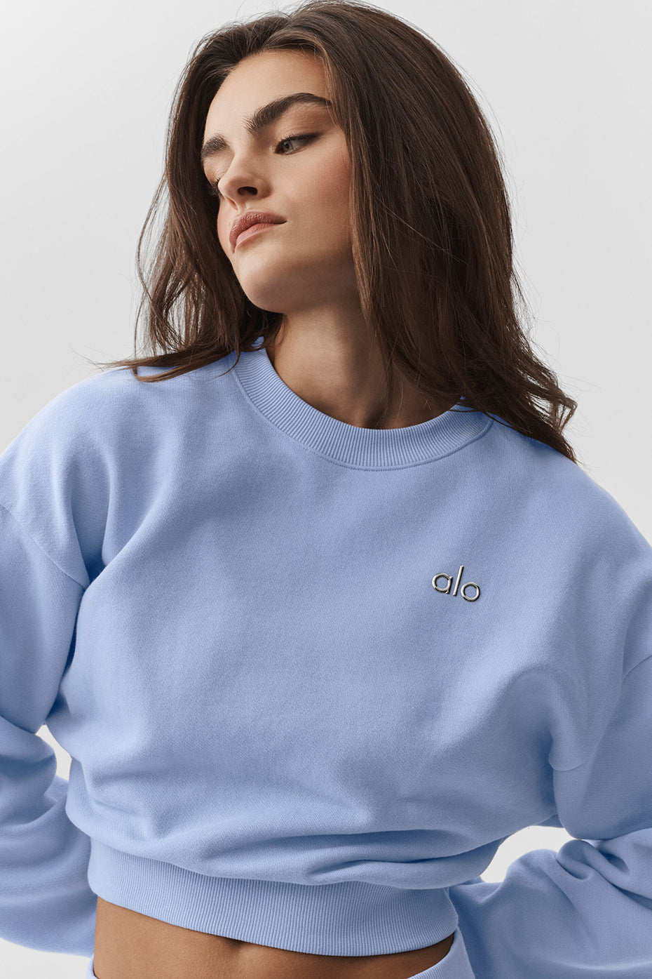 Cropped Accolade Crewneck - Light Provence Blue — photo 4