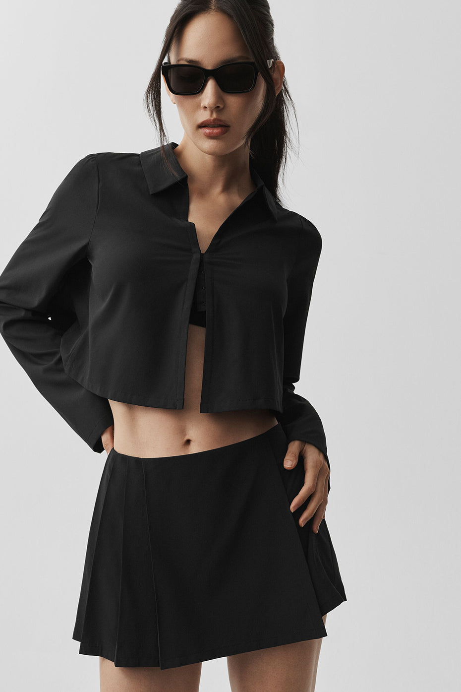 Cropped Unmatched Long Sleeve - Black — photo 3