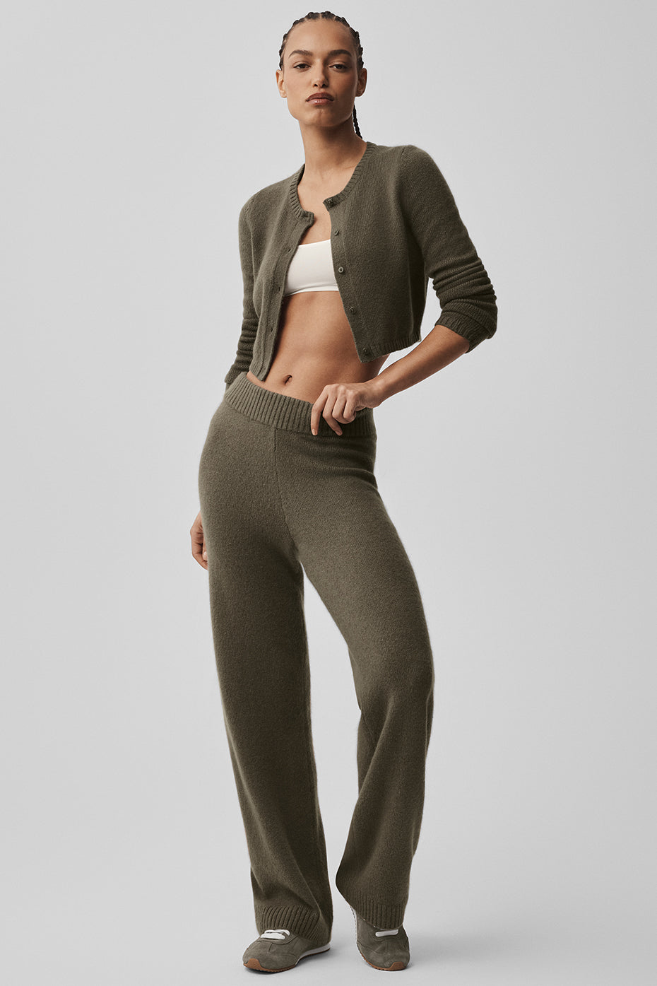 Wool Cashmere New Class Cropped Cardigan - Olive Tree — photo 4