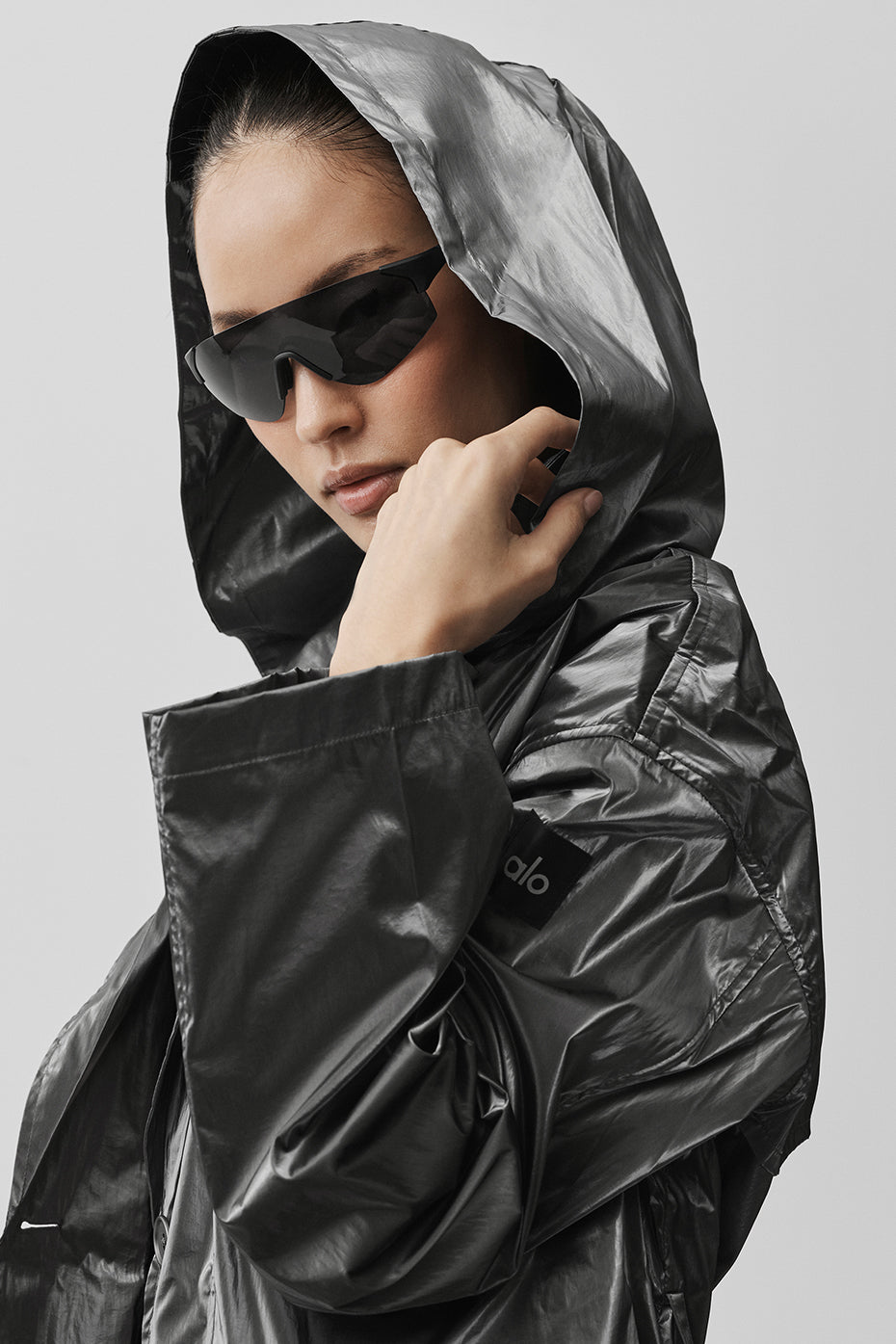 Metallic Break Line Trench - Silver Metallic — photo 3