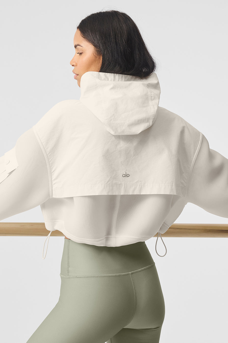 Cropped Engage Cargo Parka - Ivory — photo 3