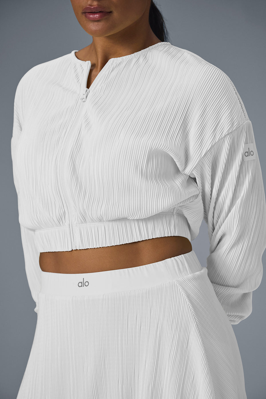 Cropped Micro Plisse Jacket - White — photo 3