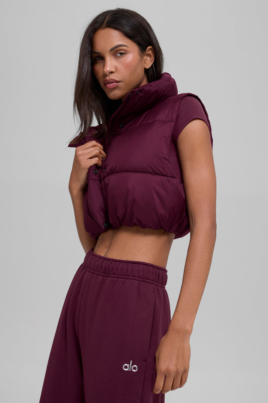 Cropped Gold Rush Puffer Vest - Burgundy — photo 6