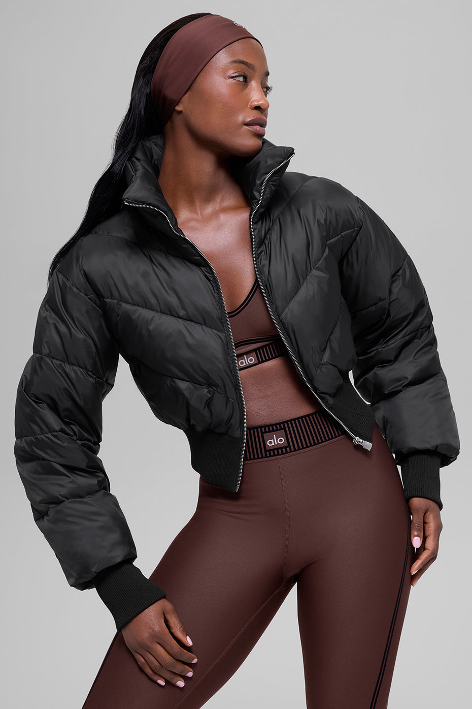 Cropped Atmosphere Puffer - Black — photo 5