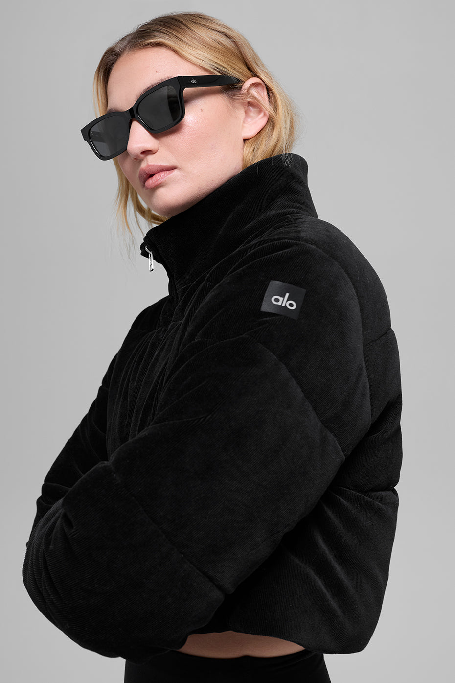 Micro Corduroy Dreamy Puffer - Black — photo 1
