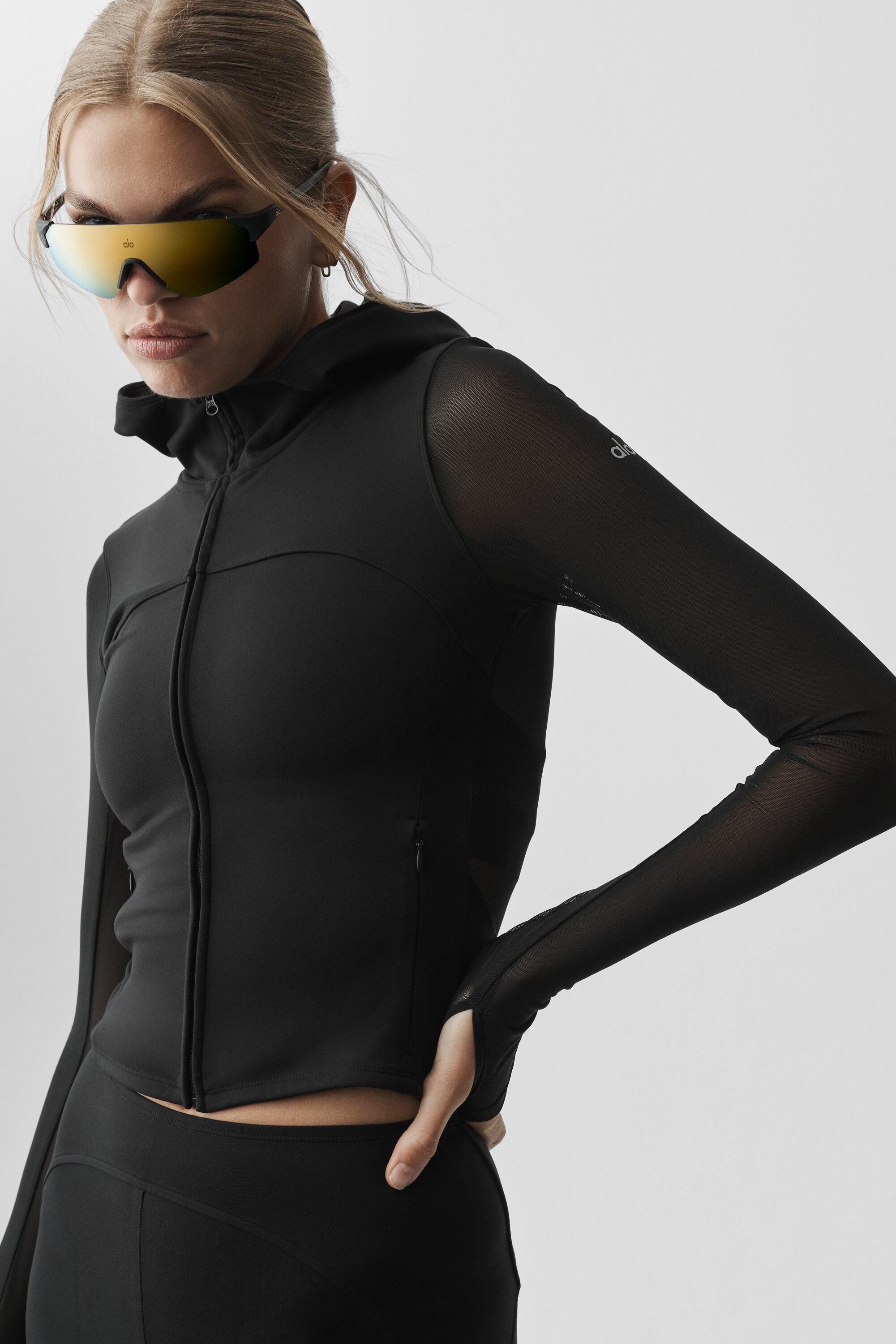 ALO Softsculpt Superset Full Zip Jacket - Black — photo 3