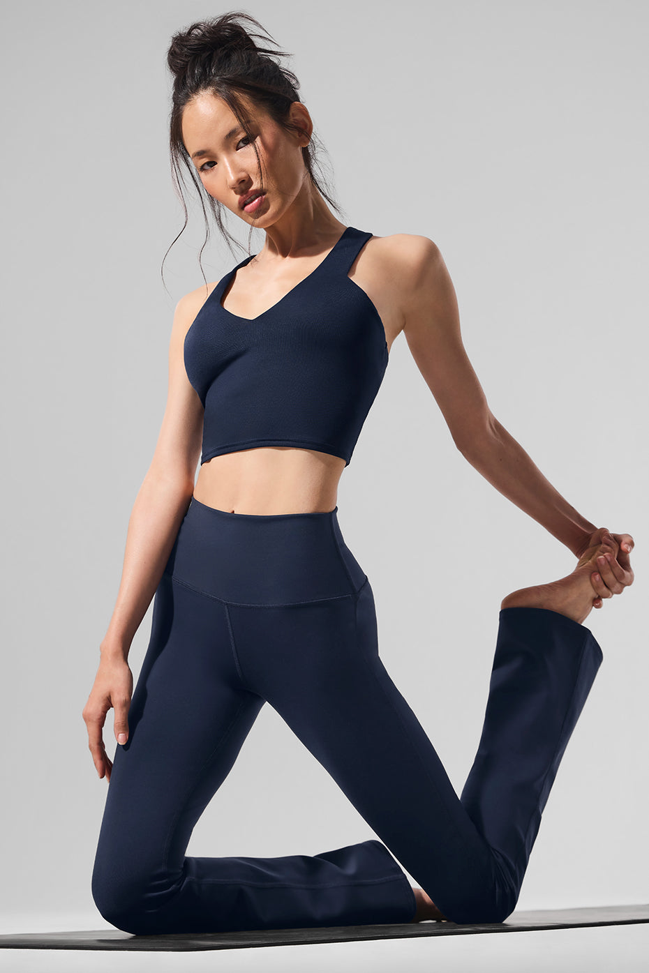 Airbrush High-Waist Bootcut Legging - Navy — photo 4