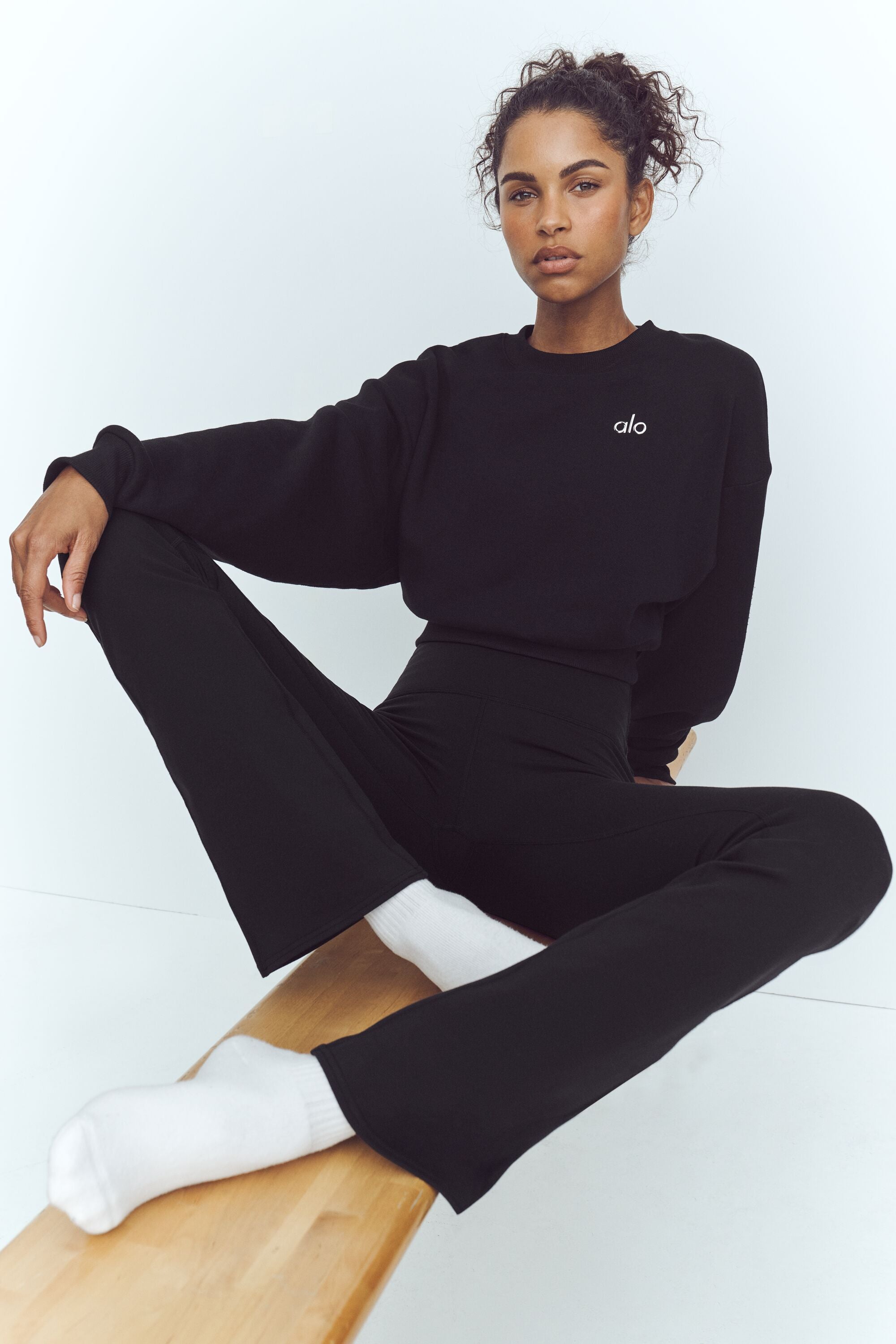 Airbrush High-Waist 7/8 Bootcut Legging - Black — photo 1