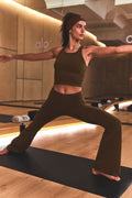 Airbrush Low-Rise Bootcut Legging - Espresso — photo 1