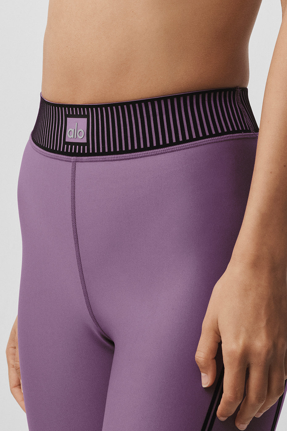 Airlift High-Waist 7/8 Line Up Legging - Plum Kiss — photo 4