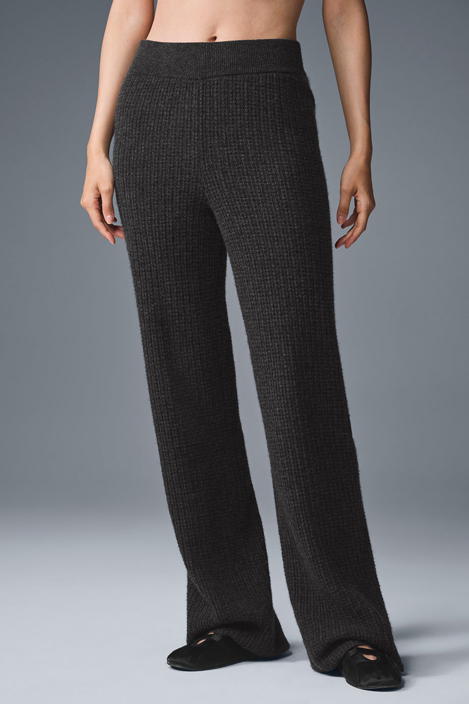 Cashmere High-Waist Plush Waffle Pant - Dark Heather Grey — photo 1