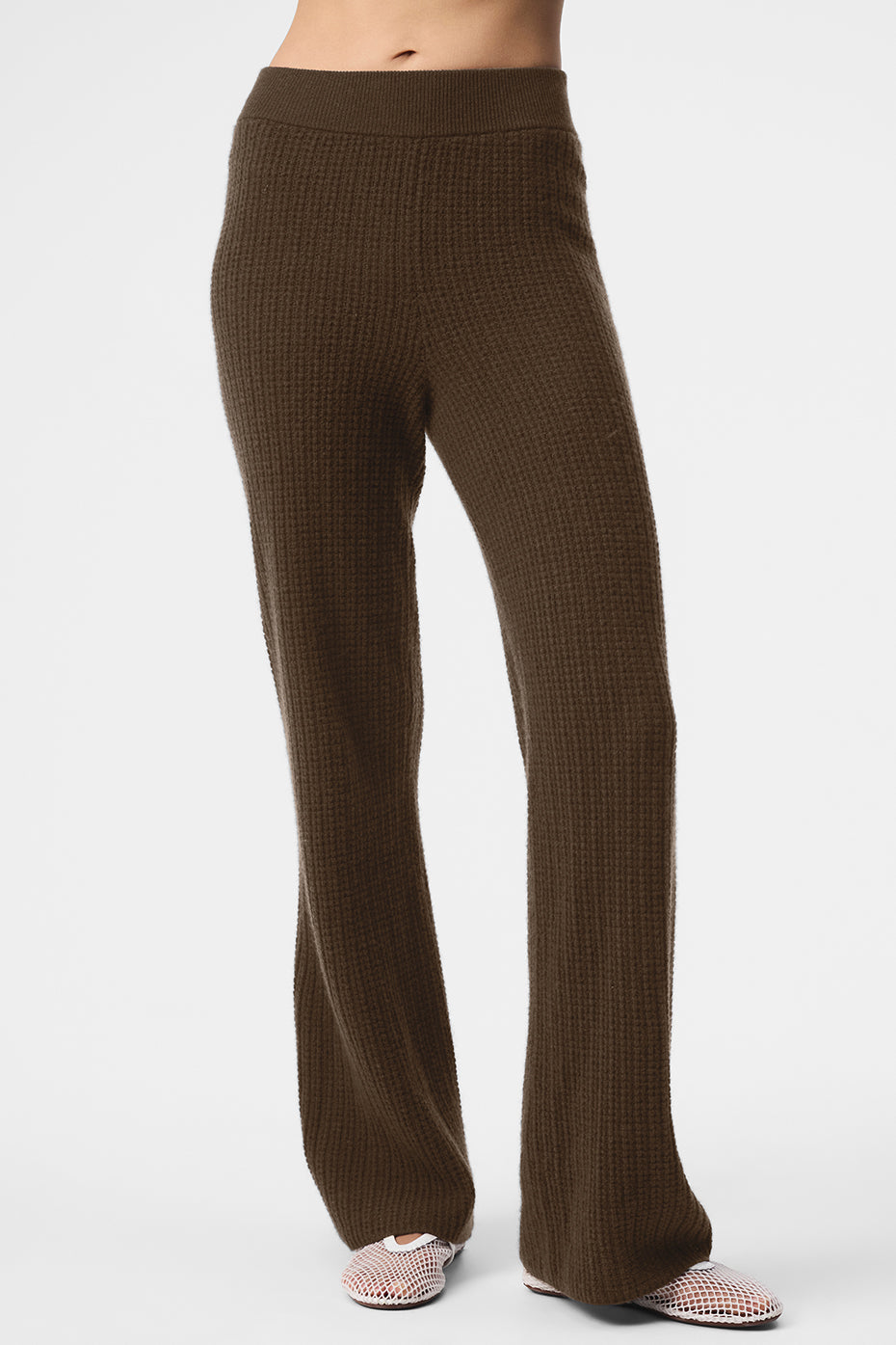 Cashmere High-Waist Plush Waffle Pant - Espresso — photo 1