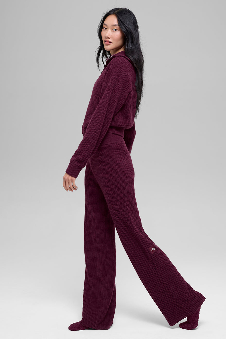 Cashmere High-Waist Plush Waffle Pant - Burgundy — photo 4