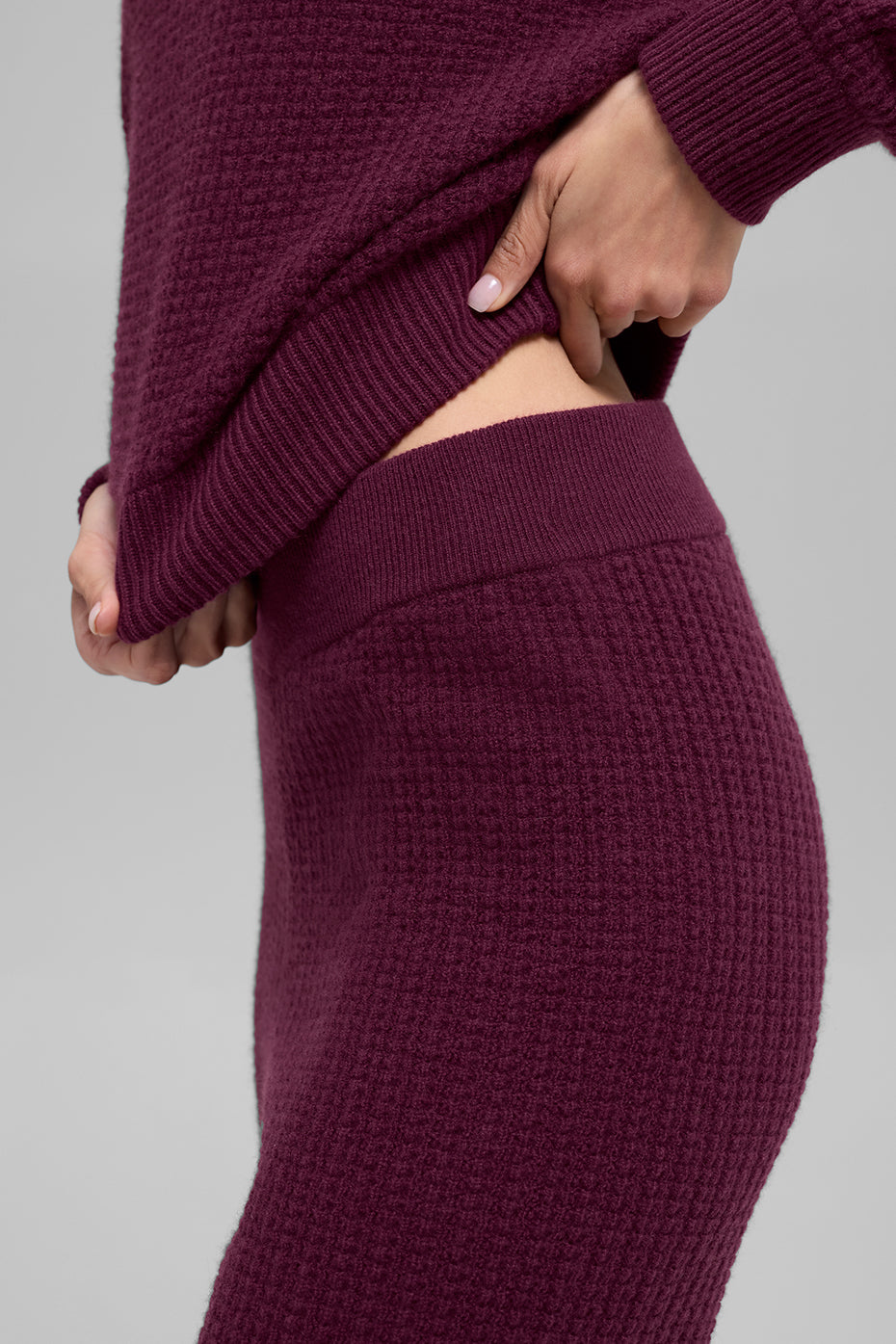 Cashmere High-Waist Plush Waffle Pant - Burgundy — photo 3
