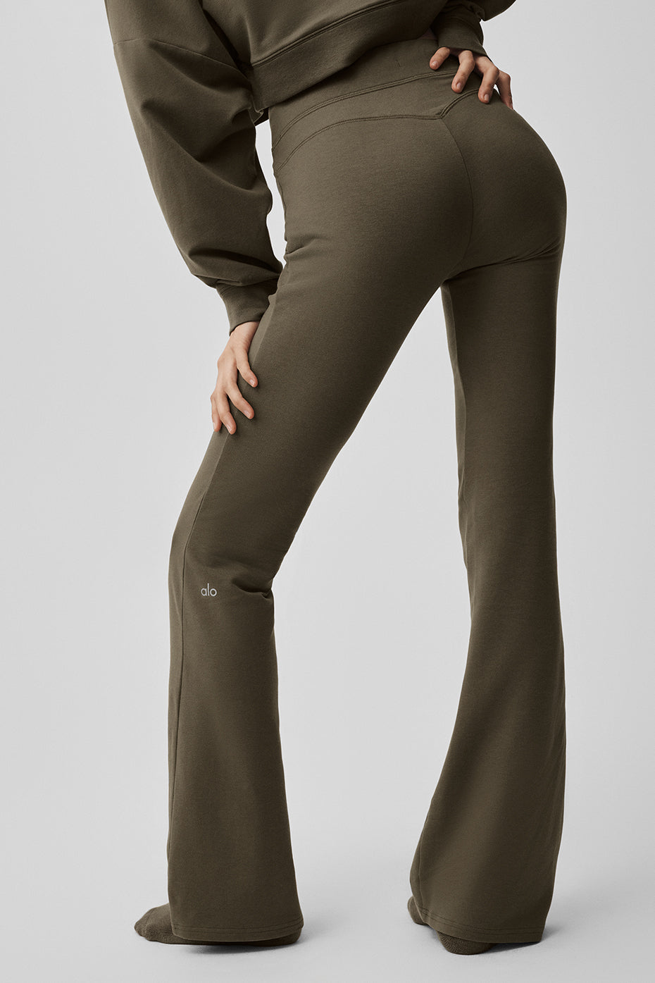 Sway Bootcut Sweatpant - Olive Tree — photo 2