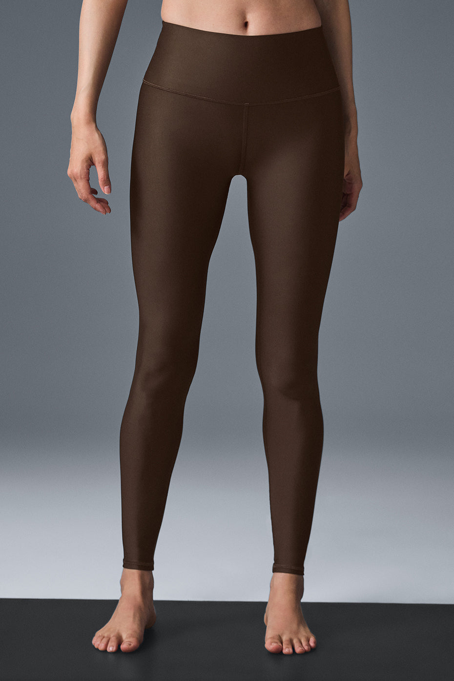 High-Waist Airlift Legging - Espresso — photo 2