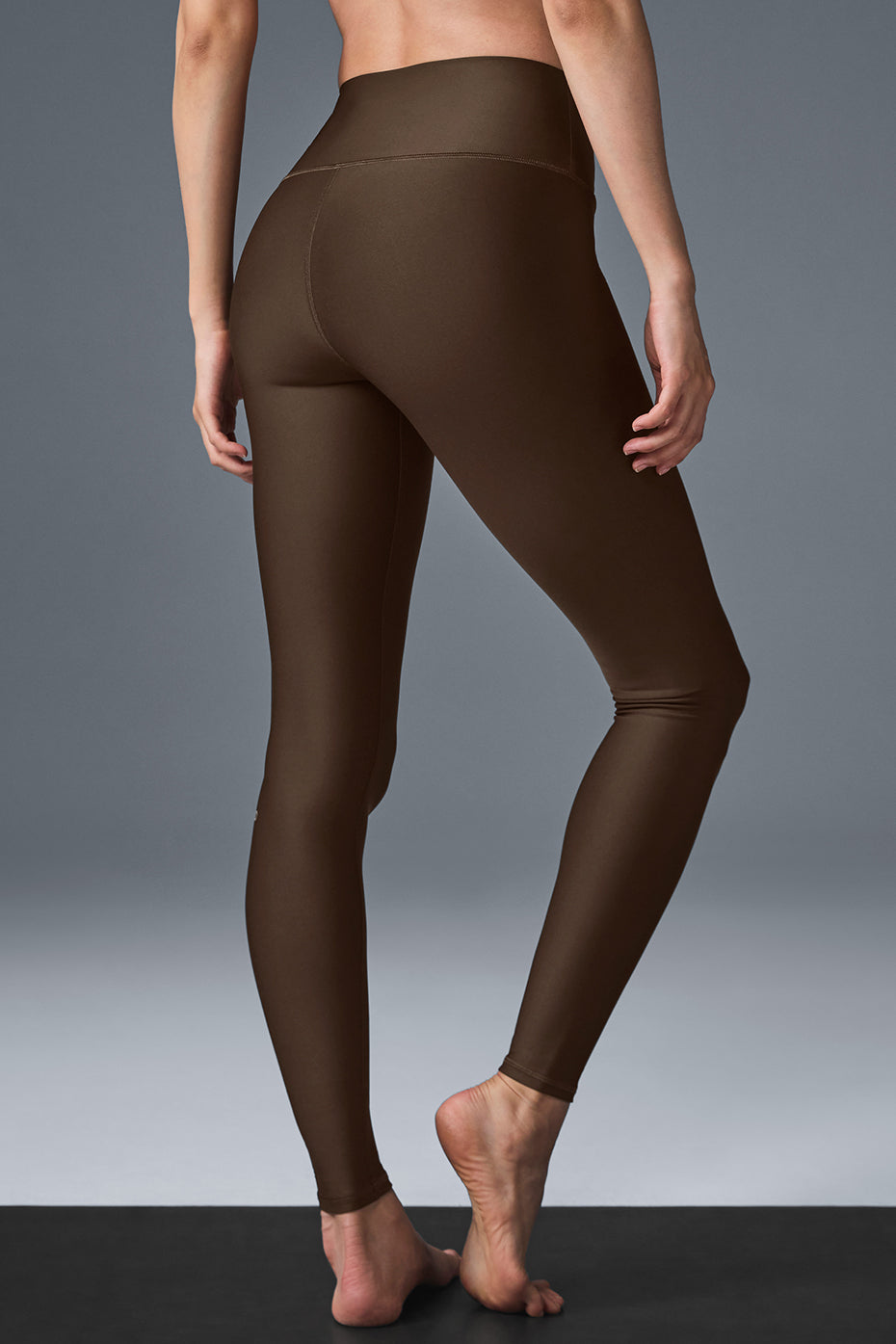 High-Waist Airlift Legging - Espresso — photo 3